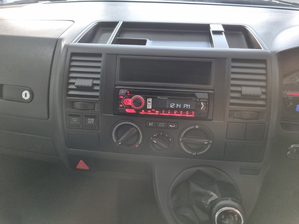 VOLKSWAGEN T5 T5 KOMBI 1.9 TDI - 11