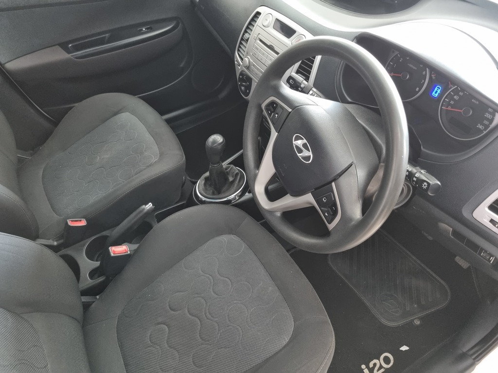 HYUNDAI i20 i20 1.6 - 11
