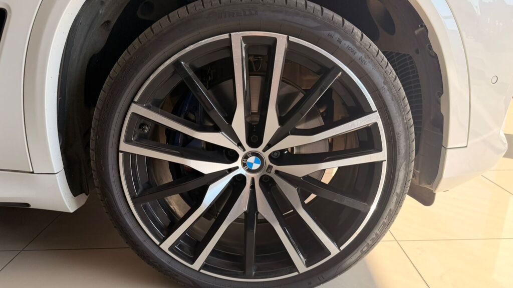 BMW X5 X5 xDRIVE30d xLINE A/T (G05) - 16