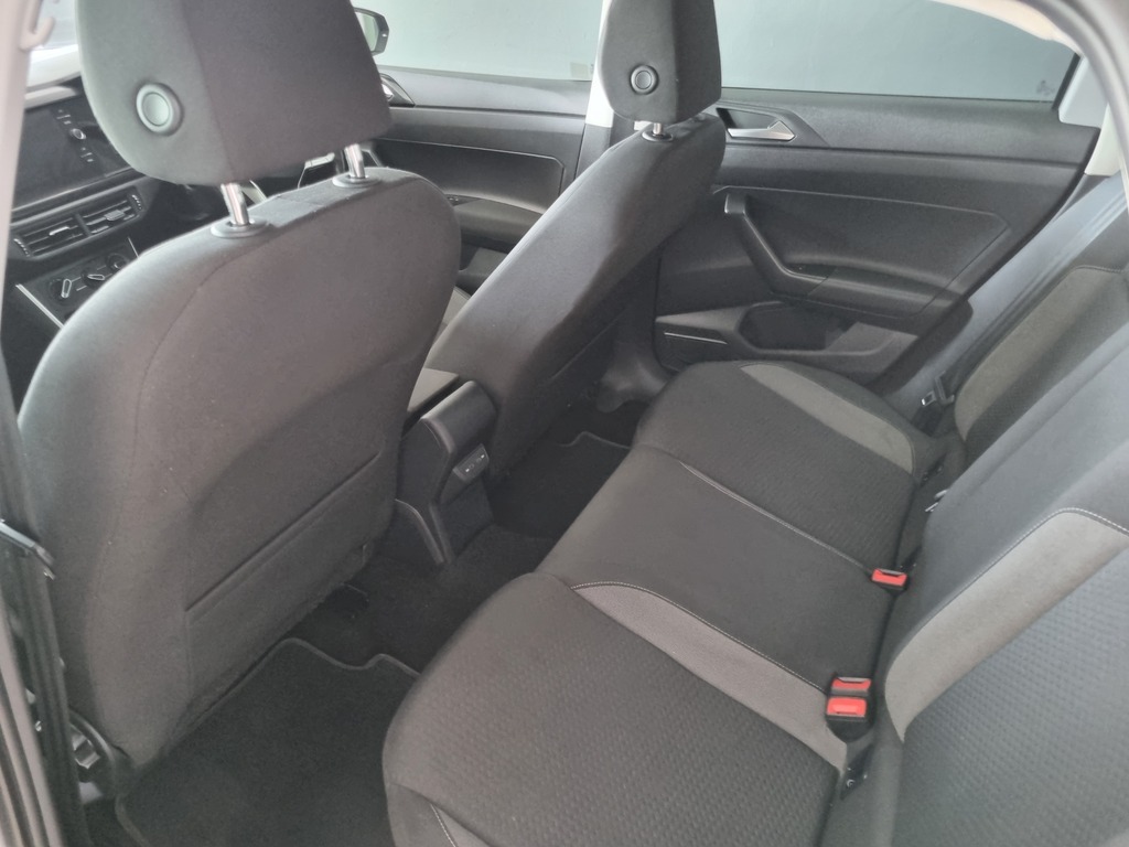 VOLKSWAGEN POLO POLO 1.0 TSI LIFE DSG - 9