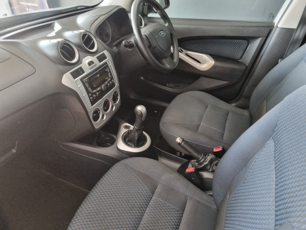 FORD FIGO FIGO 1.4 TREND - 7