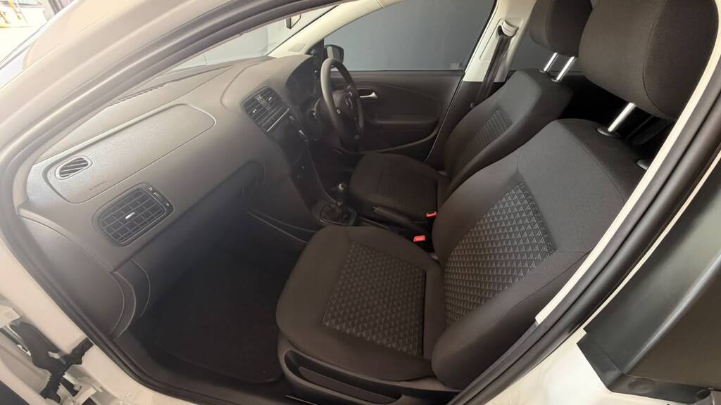 VOLKSWAGEN POLO VIVO POLO VIVO 1.4 (5DR) - 15