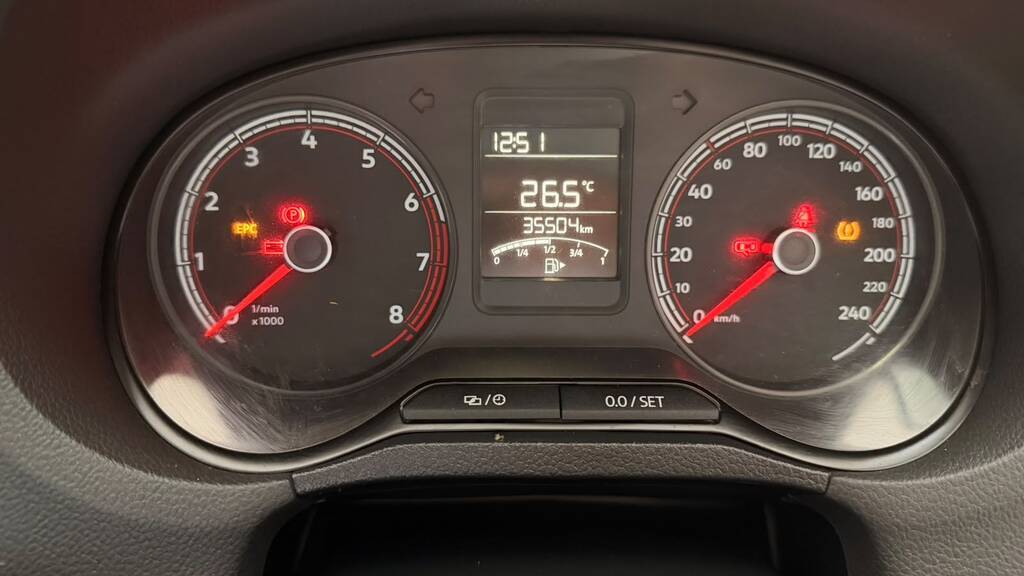 VOLKSWAGEN POLO VIVO POLO VIVO 1.4 (5DR) - 8