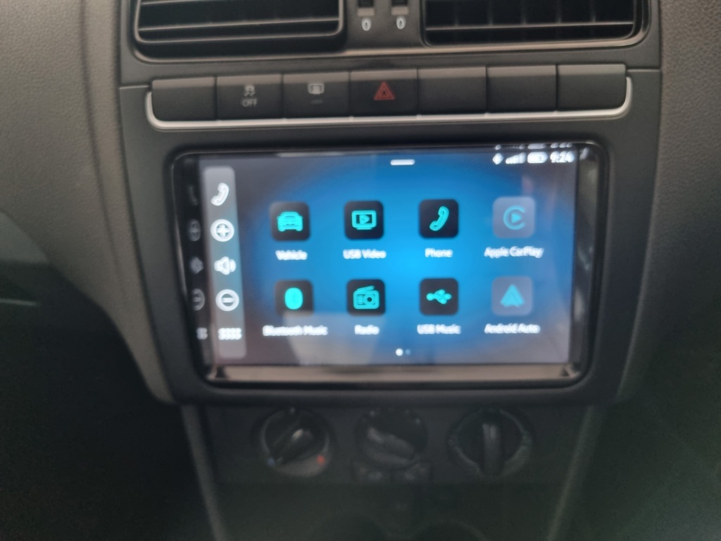 VOLKSWAGEN POLO VIVO POLO VIVO 1.4 (5DR) - 10