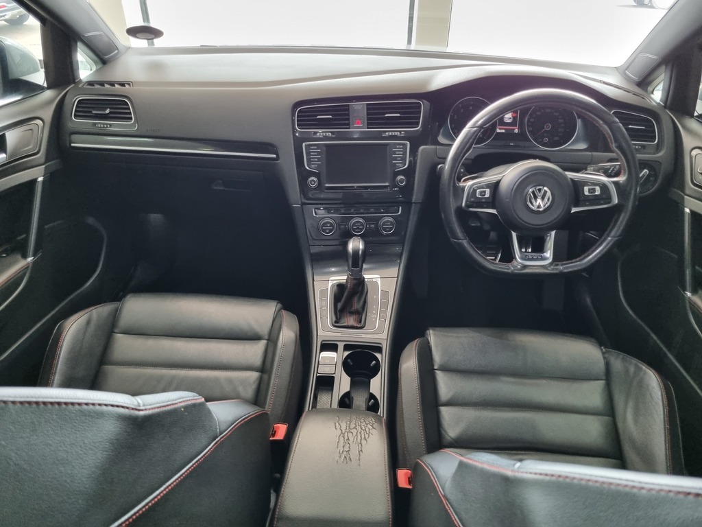 VOLKSWAGEN GOLF 7 GOLF VII GTi 2.0 TSI DSG