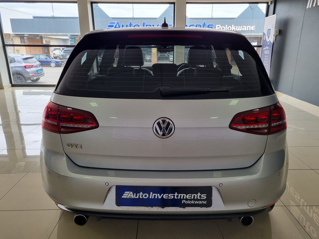 VOLKSWAGEN GOLF 7 GOLF VII GTi 2.0 TSI DSG