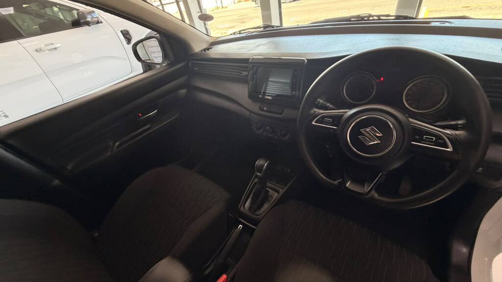 SUZUKI ERTIGA ERTIGA 1.5 GL A/T - 15