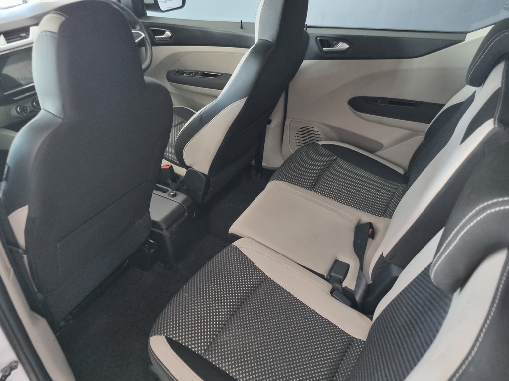 RENAULT TRIBER TRIBER 1.0 PRESTIGE / INTENS AMT - 10