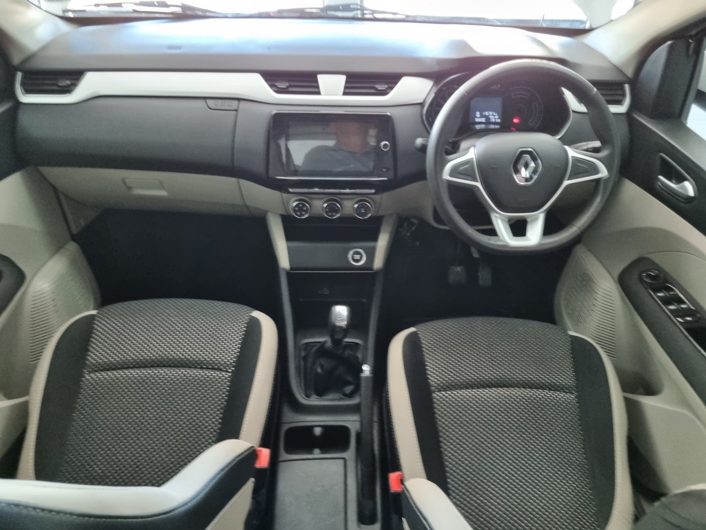 RENAULT TRIBER TRIBER 1.0 PRESTIGE / INTENS AMT - 6
