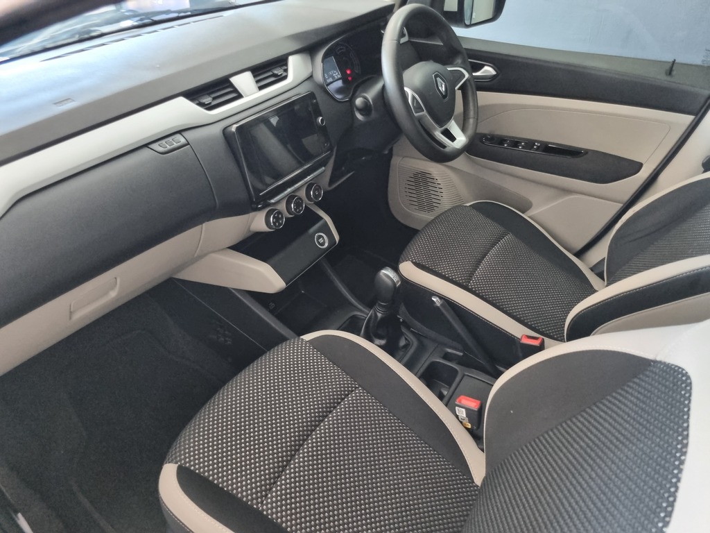 RENAULT TRIBER TRIBER 1.0 PRESTIGE / INTENS AMT - 9