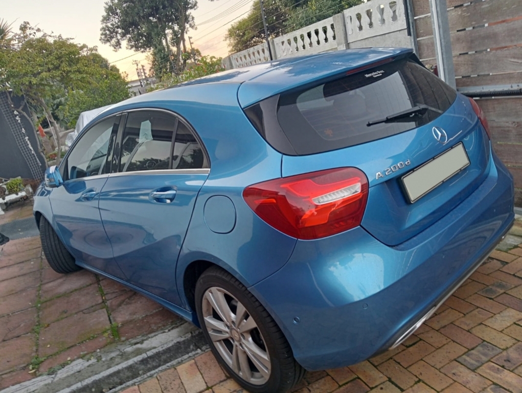 2017 MERCEDES-BENZ A CLASS, Blue, 107000Kms, Automatic, Hatchback, Diesel, R299 900, Kuilsriver