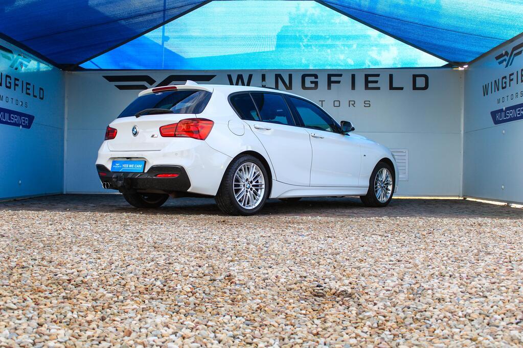 2018 BMW 1 SERIES, White metallic, 127000Kms, Automatic, Hatchback, Petrol, R299 900, Kuilsriver