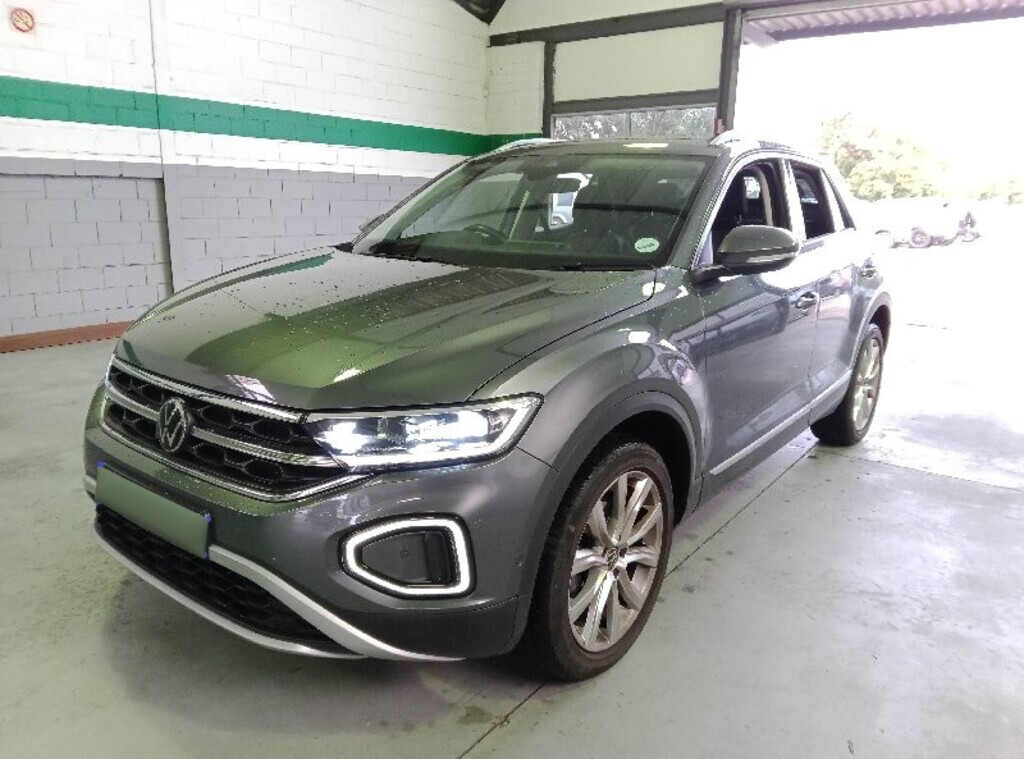 2024 VOLKSWAGEN T-ROC T-ROC 1.4 TSI DESIGN TIPTRONIC, 18108 Kms, Automatic, Petrol, R519 900, available in Kuilsriver