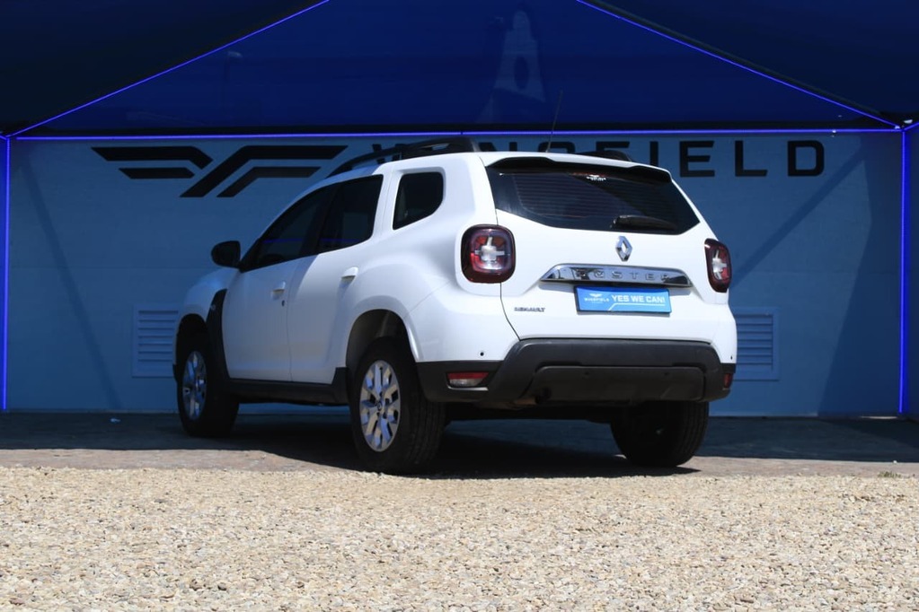 2022 RENAULT DUSTER, White, 150997Kms, Manual, Hatchback, Diesel, R219 900, Kuilsriver