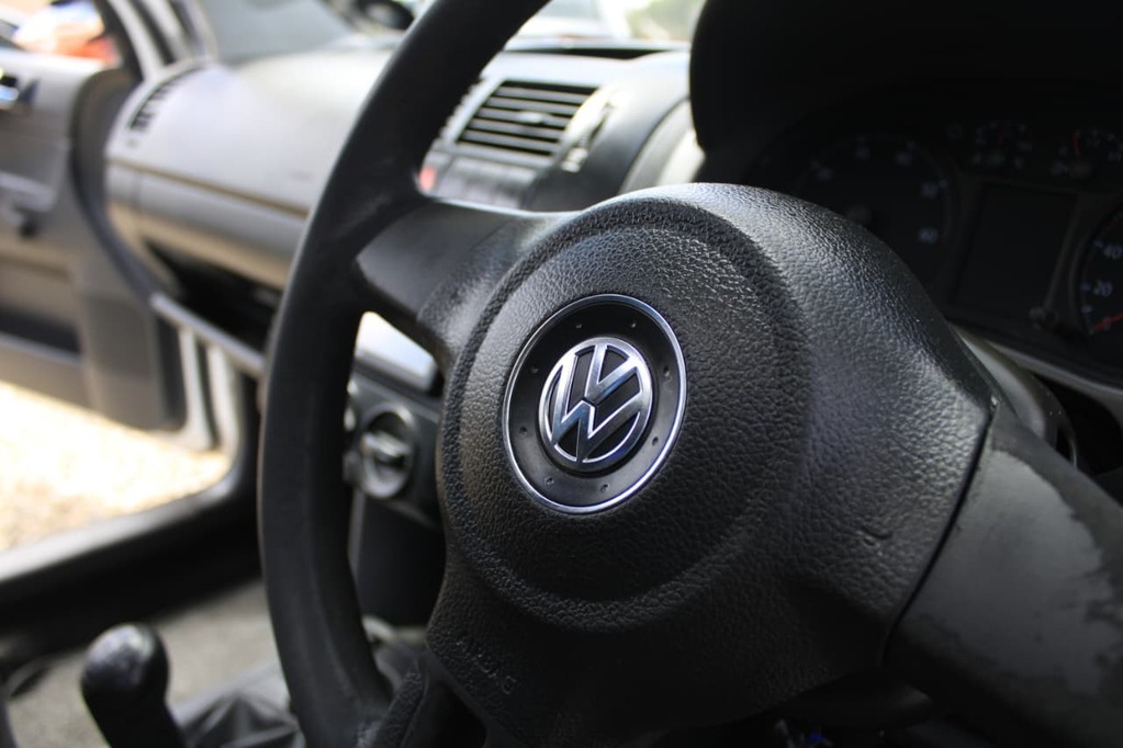 2012 VOLKSWAGEN POLO VIVO, White, 242000Kms, Manual, Hatchback, Petrol, R139 000, Kuilsriver