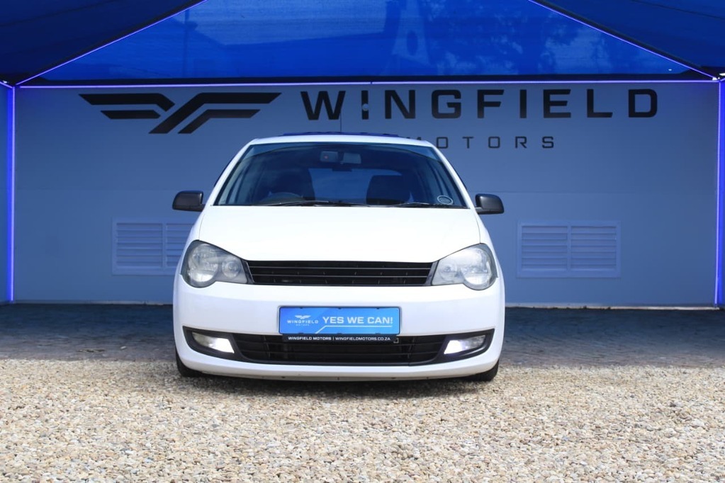 2012 VOLKSWAGEN POLO VIVO, White, 242000Kms, Manual, Hatchback, Petrol, R139 000, Kuilsriver