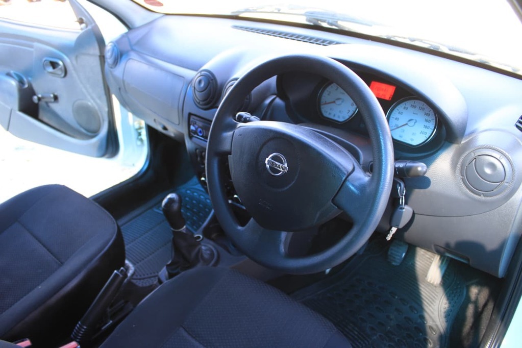2022 NISSAN NP200, White, 199000Kms, Manual, Bakkie Single Cab, Petrol, R169 000, Kuilsriver