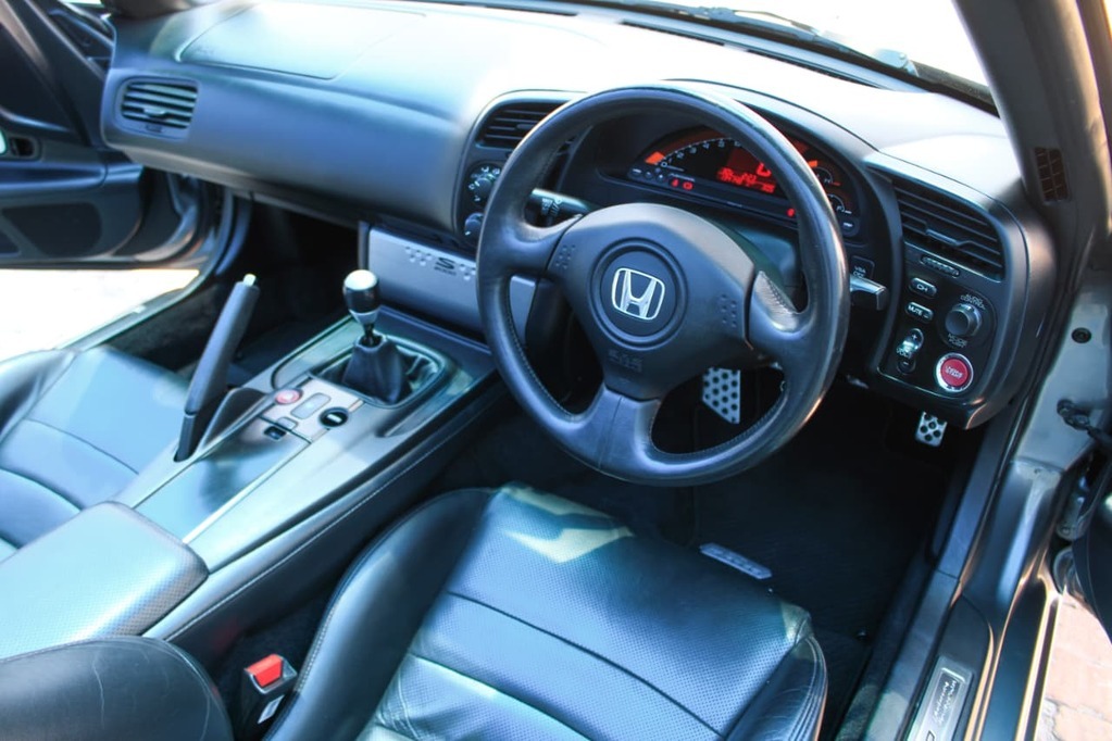 2009 HONDA S 2000, Silver, 134000Kms, Manual, Convertible, Petrol, R499 900, Kuilsriver