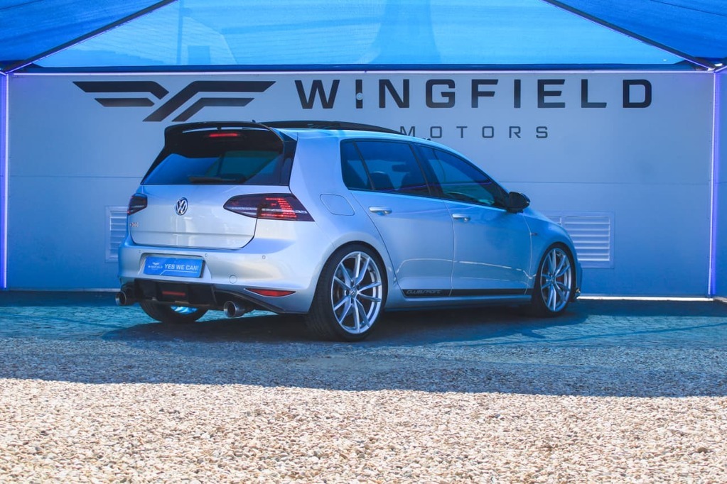 VOLKSWAGEN GOLF 7