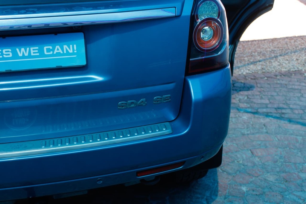 2014 LAND ROVER FREELANDER, Light blue metallic, 238594Kms, Automatic, SUV, Diesel, R139 900, Kuilsriver