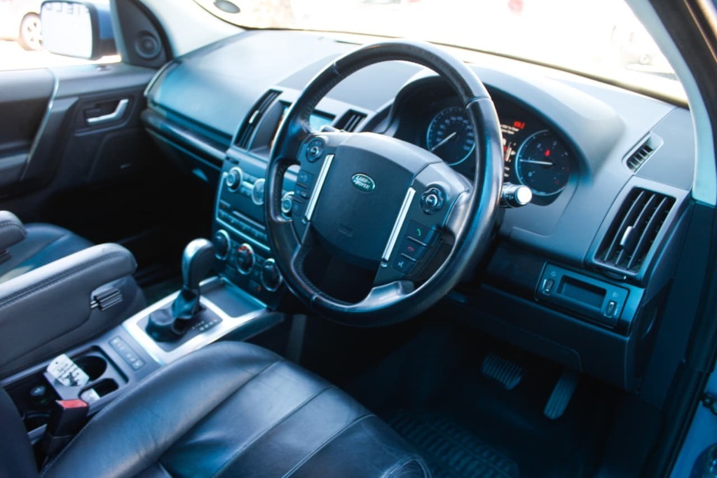 2014 LAND ROVER FREELANDER, Light blue metallic, 238594Kms, Automatic, SUV, Diesel, R139 900, Kuilsriver