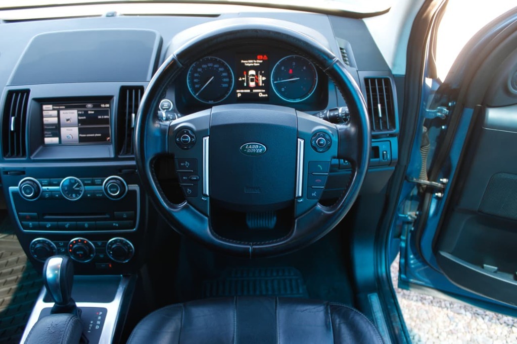 2014 LAND ROVER FREELANDER, Light blue metallic, 238594Kms, Automatic, SUV, Diesel, R139 900, Kuilsriver