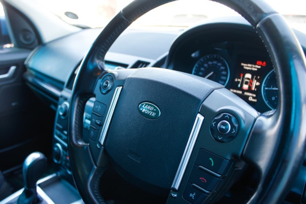 2014 LAND ROVER FREELANDER, Light blue metallic, 238594Kms, Automatic, SUV, Diesel, R139 900, Kuilsriver