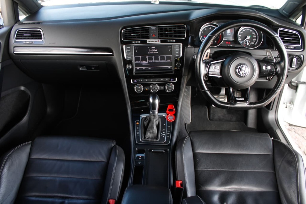 2015 VOLKSWAGEN GOLF 7, White, 110712Kms, Automatic, Hatchback, Petrol, R419 900, Wingfield Motors Kuilsriver