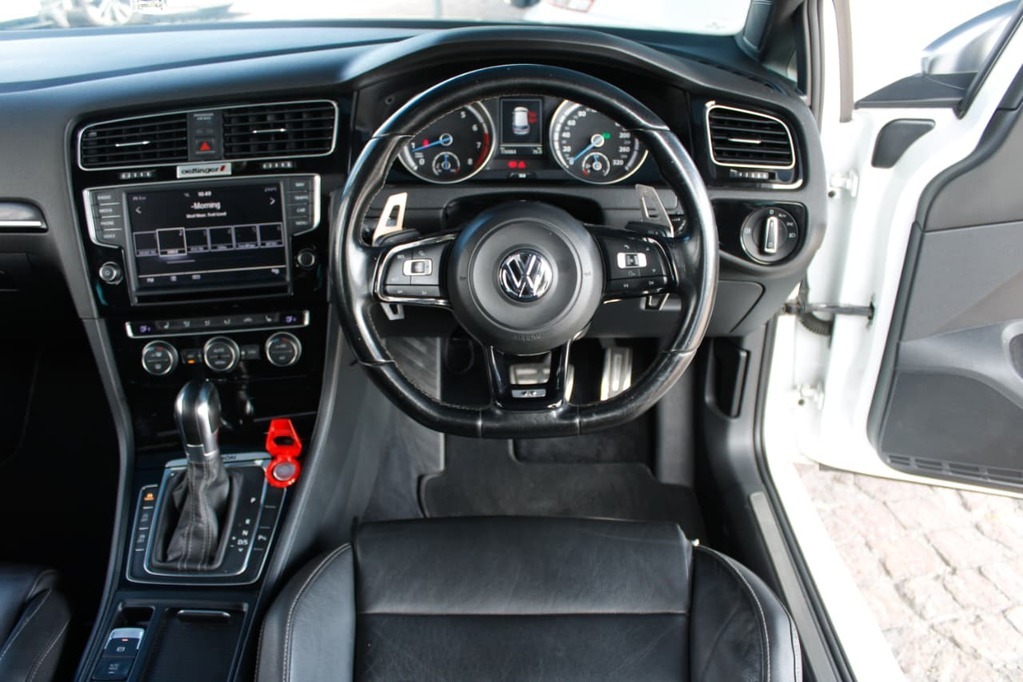 2015 VOLKSWAGEN GOLF 7, White, 110712Kms, Automatic, Hatchback, Petrol, R419 900, Wingfield Motors Kuilsriver