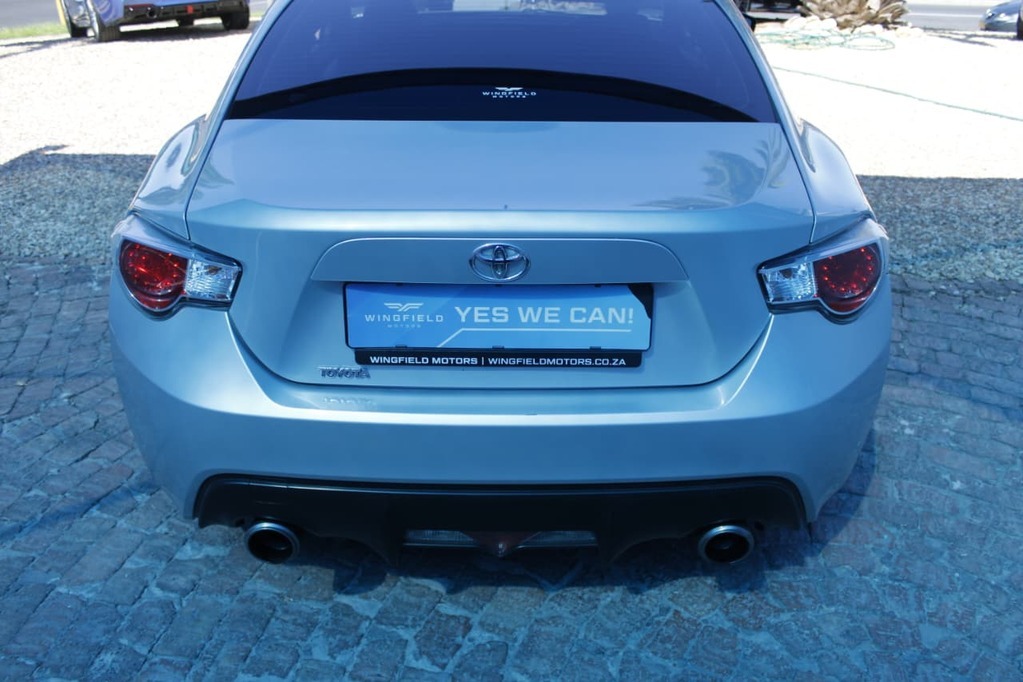 2013 TOYOTA 86, Silver, 197115Kms, Manual, Coupe, Petrol, R199 900, Kuilsriver