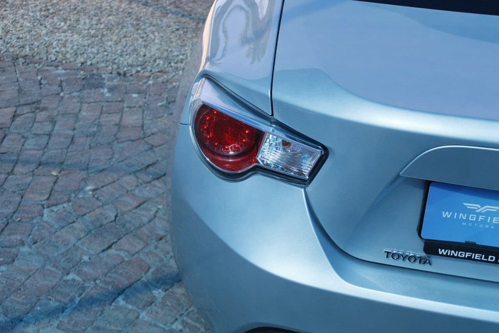 2013 TOYOTA 86, Silver, 197115Kms, Manual, Coupe, Petrol, R199 900, Kuilsriver