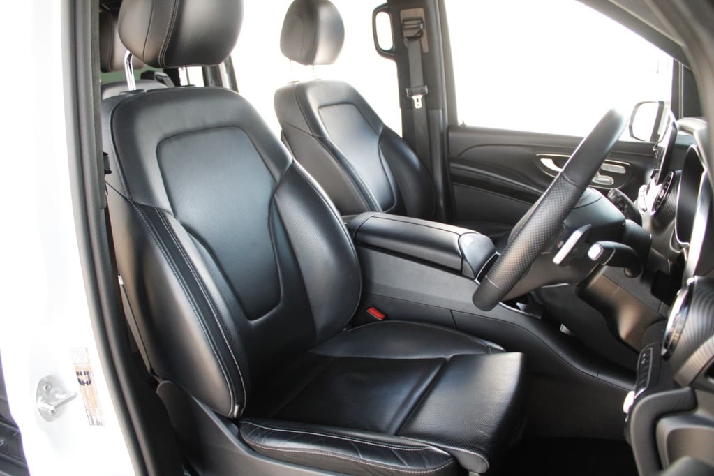 2023 MERCEDES-BENZ V CLASS, White, 55000Kms, Automatic, , Diesel, R1 749 900, Kuilsriver