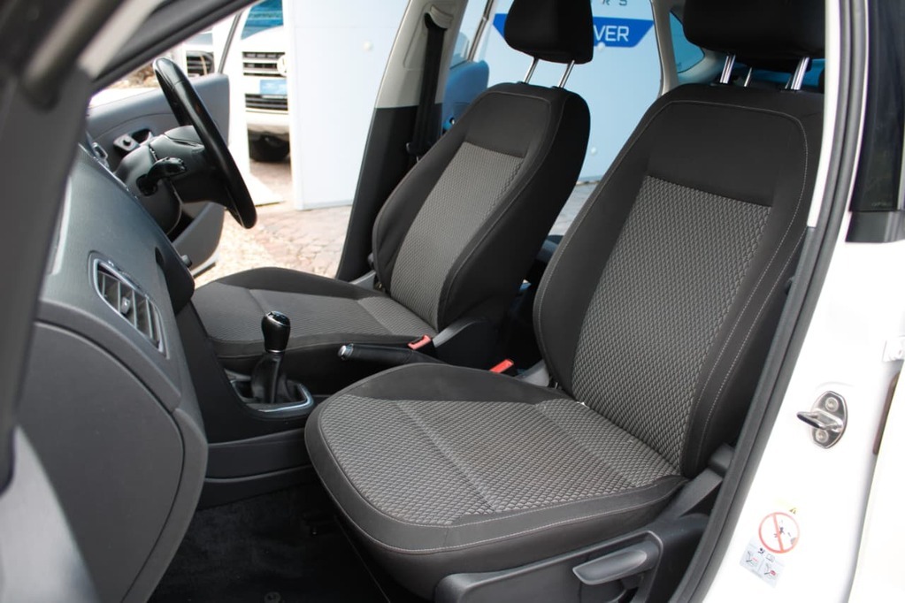 2020 VOLKSWAGEN POLO CLASSIC, White, 83542Kms, Manual, , Petrol, R209 900, Kuilsriver
