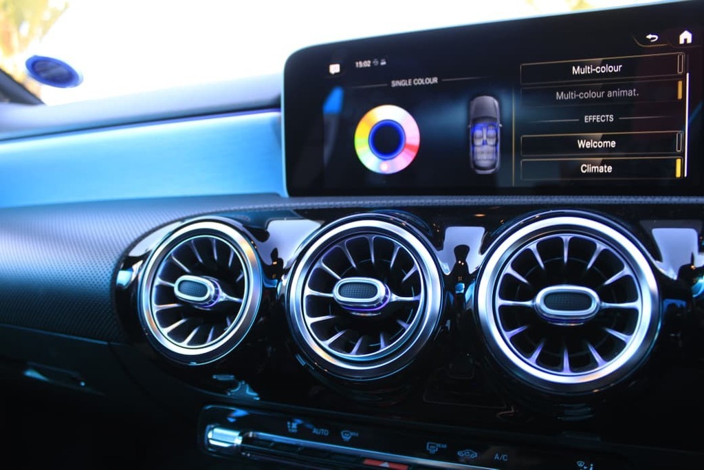 2019 MERCEDES-BENZ A CLASS, White, 108000Kms, Automatic, , Petrol, R459 900, Kuilsriver