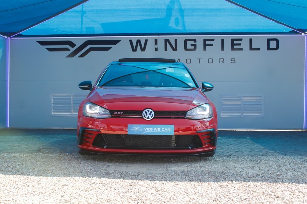 2017 VOLKSWAGEN GOLF 7, Red, 101000Kms, Automatic, , Petrol, R499 900, Kuilsriver