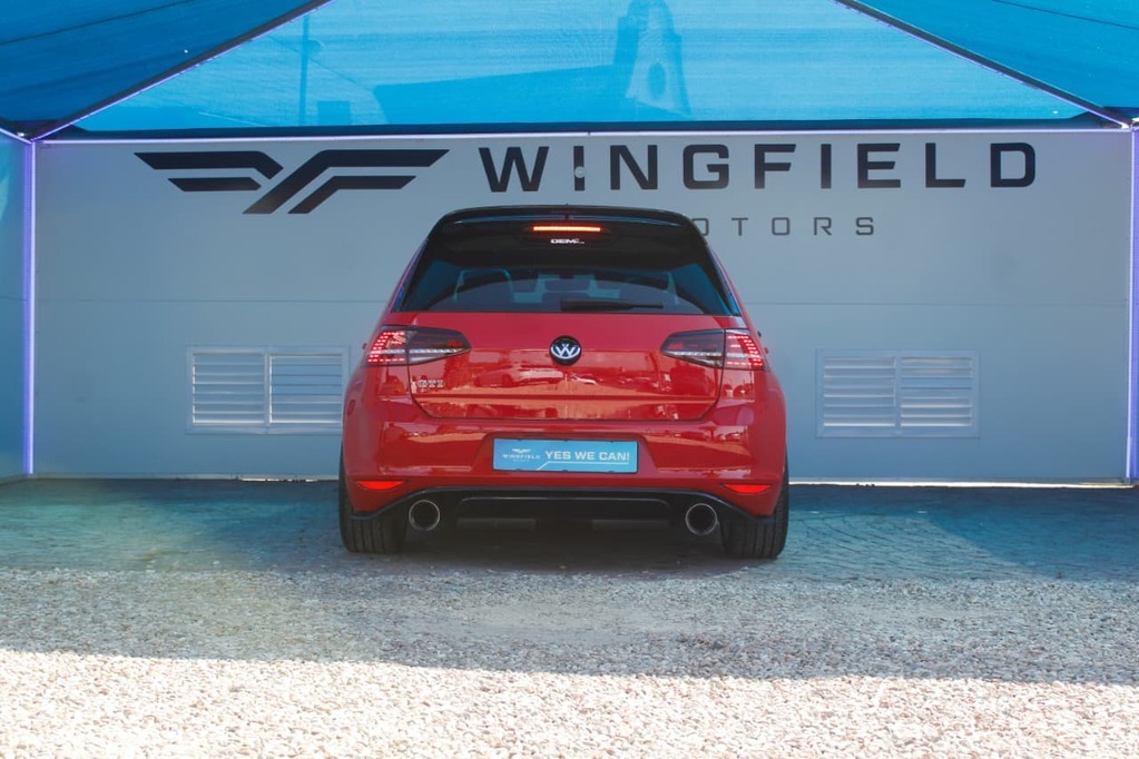 2017 VOLKSWAGEN GOLF 7, Red, 101000Kms, Automatic, , Petrol, R499 900, Kuilsriver