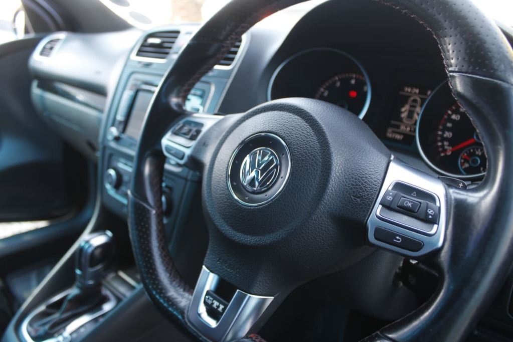 2012 VOLKSWAGEN GOLF 6, Gun grey, 168000Kms, Automatic, , Petrol, R219 900, Kuilsriver