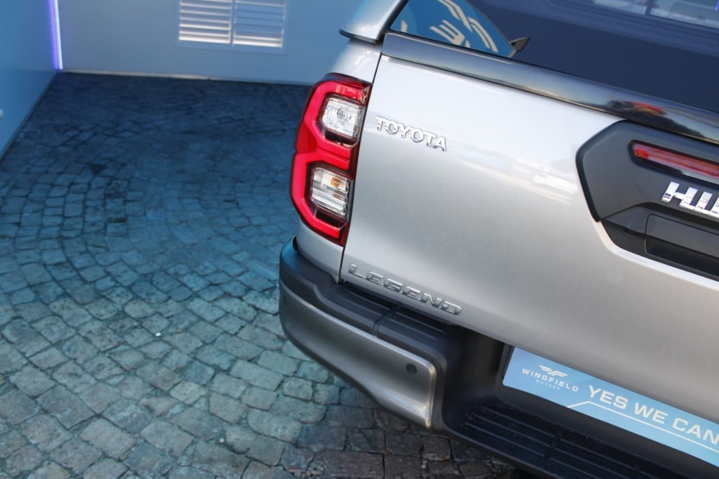 2021 TOYOTA HILUX, Silver, 101000Kms, Automatic, Bakkie Double Cab, Diesel, R579 900, Kuilsriver