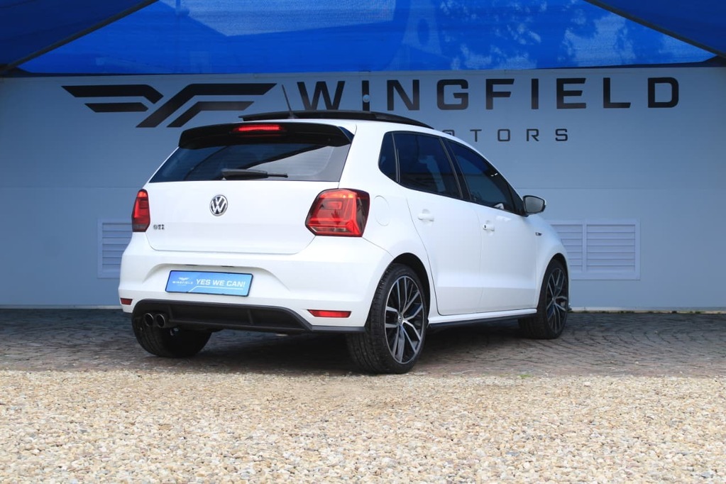 2015 VOLKSWAGEN POLO, White, 190000Kms, Automatic, , Petrol, R269 900, Wingfield Motors Kuilsriver
