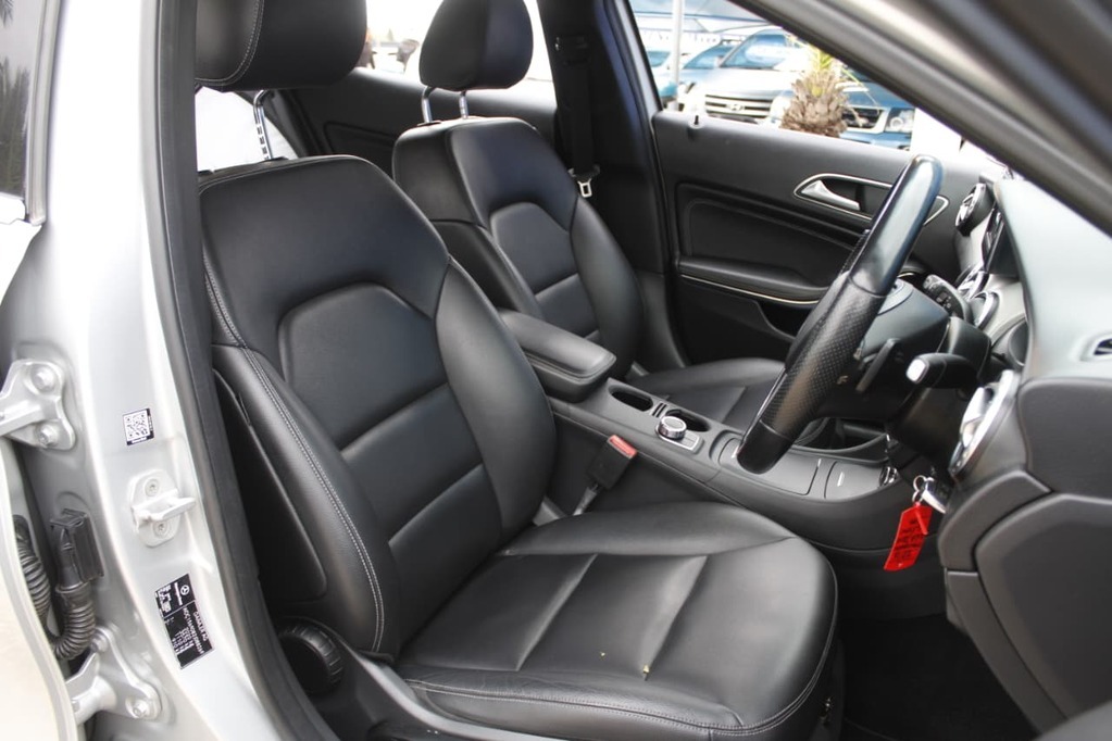 2016 MERCEDES-BENZ GLA, Silver, 178800Kms, Automatic, , Diesel, R229 900, Kuilsriver