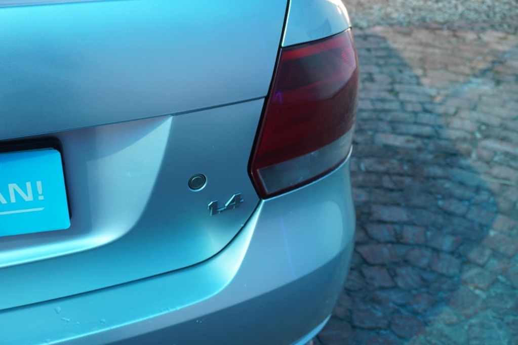 2014 VOLKSWAGEN POLO CLASSIC, Silver, 222000Kms, Manual, Sedan, Petrol, R99 900, Kuilsriver
