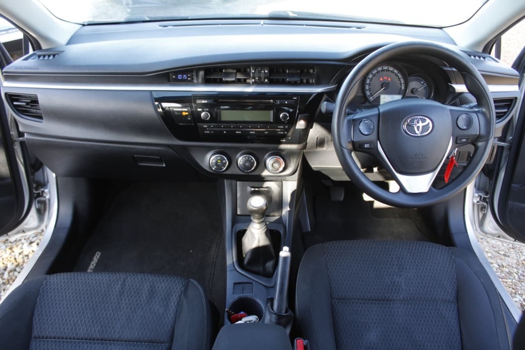 2016 TOYOTA COROLLA, Medium silver metalic, 179000Kms, Manual, , Diesel, R170 000, Kuilsriver