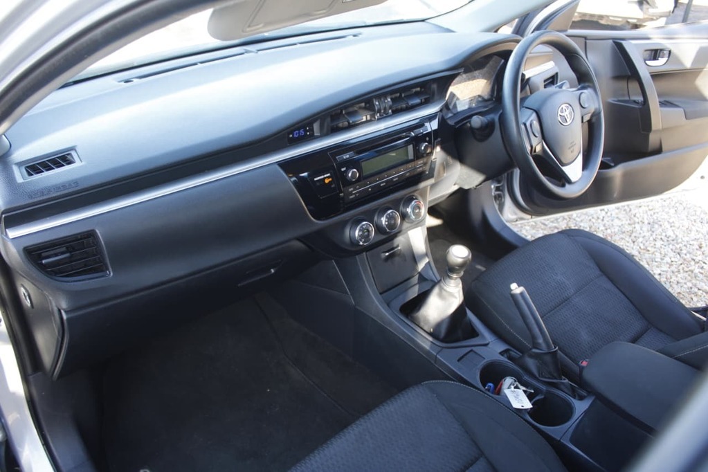 2016 TOYOTA COROLLA, Medium silver metalic, 179000Kms, Manual, , Diesel, R170 000, Kuilsriver