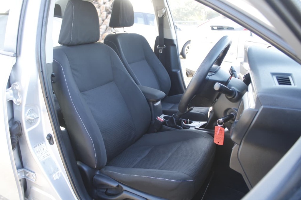 2016 TOYOTA COROLLA, Medium silver metalic, 179000Kms, Manual, , Diesel, R170 000, Kuilsriver