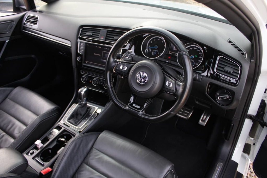 2016 VOLKSWAGEN GOLF 7, White, 86000Kms, Automatic, , Petrol, R479 900, Kuilsriver