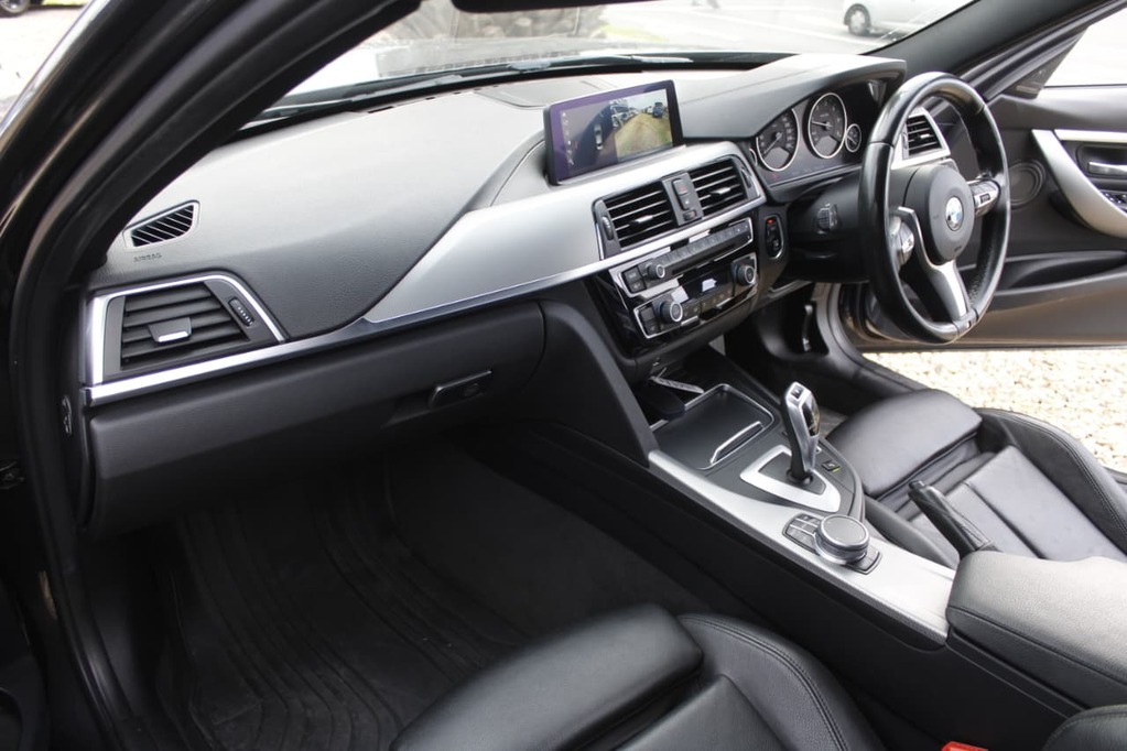 2018 BMW 3 SERIES, Grey, 87000Kms, Automatic, Sedan, Diesel, R399 900, Kuilsriver