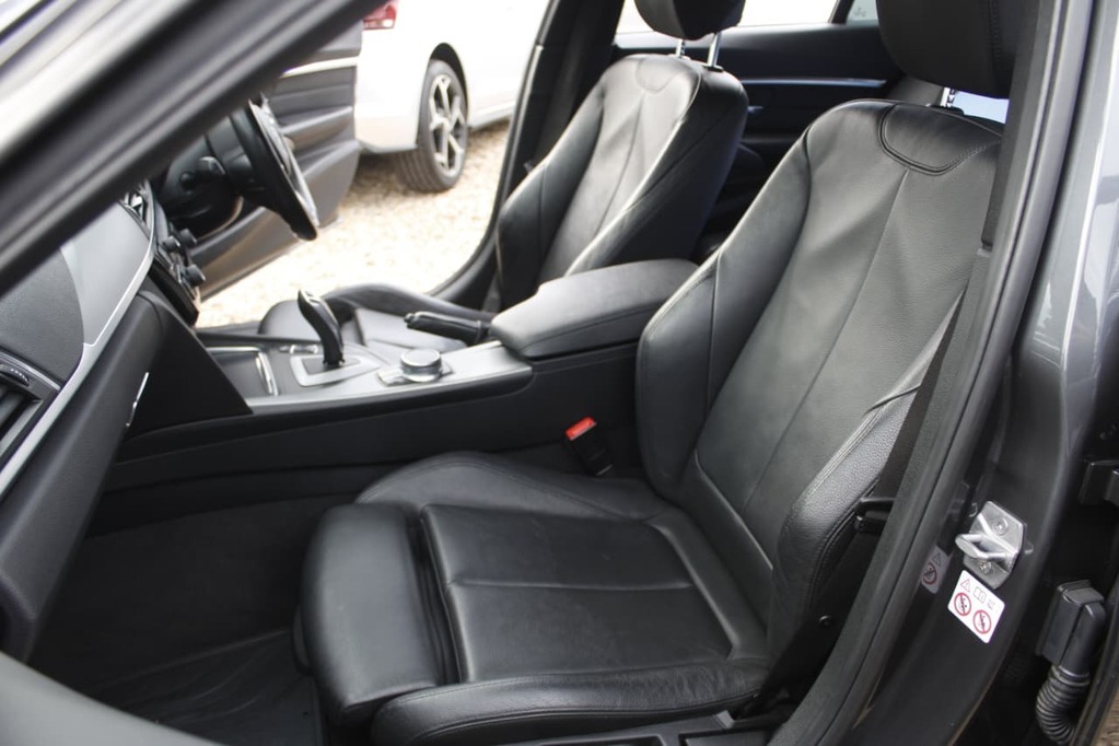 2018 BMW 3 SERIES, Grey, 87000Kms, Automatic, Sedan, Diesel, R399 900, Kuilsriver