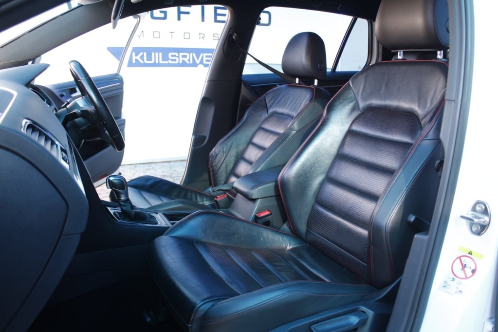 2018 VOLKSWAGEN GOLF 7, White, 211000Kms, Automatic, , Petrol, R299 900, Wingfield Motors Kuilsriver