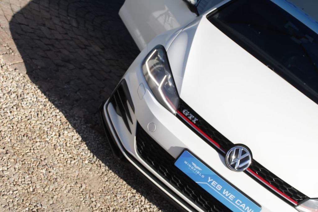 2018 VOLKSWAGEN GOLF 7, White, 211000Kms, Automatic, , Petrol, R299 900, Wingfield Motors Kuilsriver