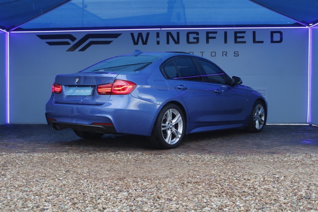 2018 BMW 3 SERIES, Blue metallic, 124632Kms, Automatic, , Petrol, R259 900, Kuilsriver